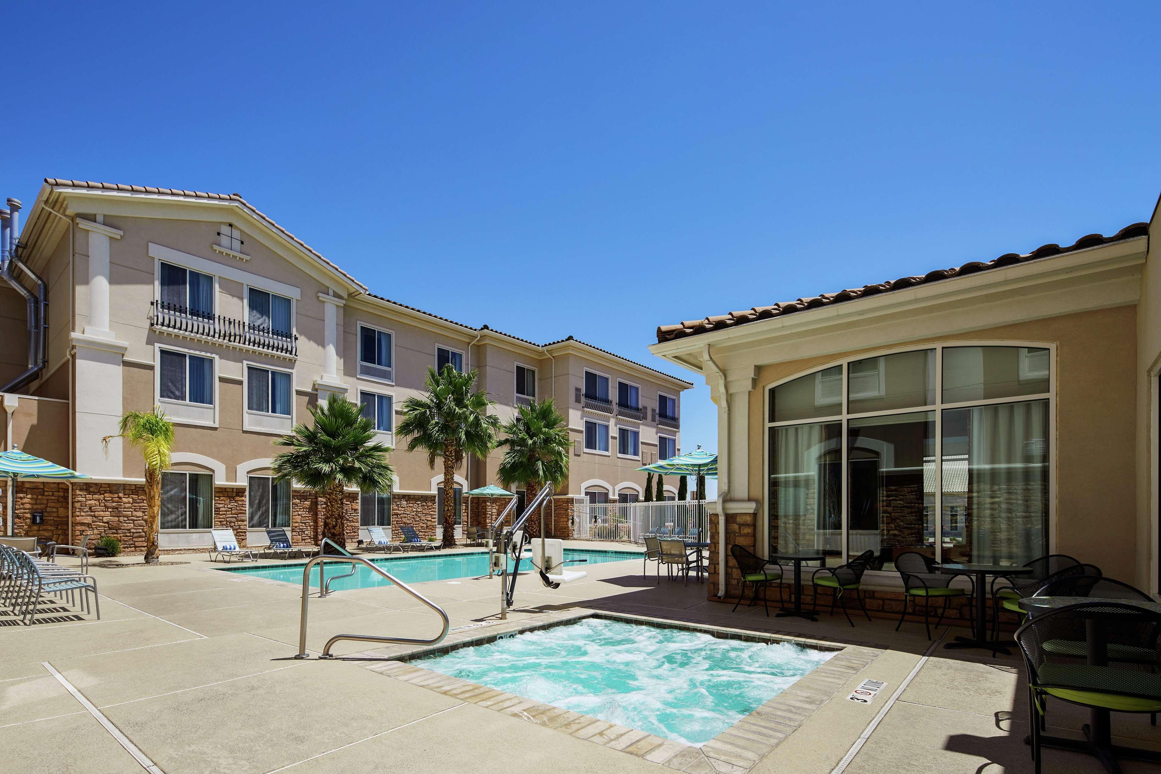 Hilton Garden Inn Las Vegas/Henderson Экстерьер фото